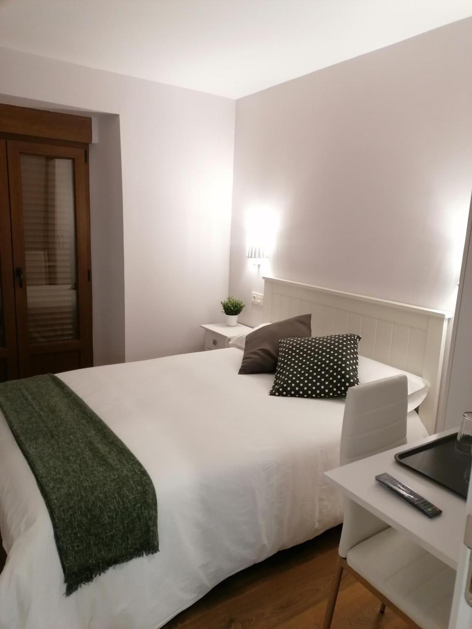 Casa Perazancas At 34-49 Hostel Екстериор снимка